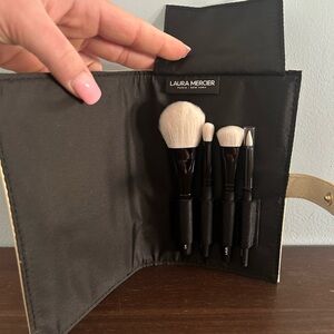 Laura Mercier Travel Brush Collection- Limited Edition